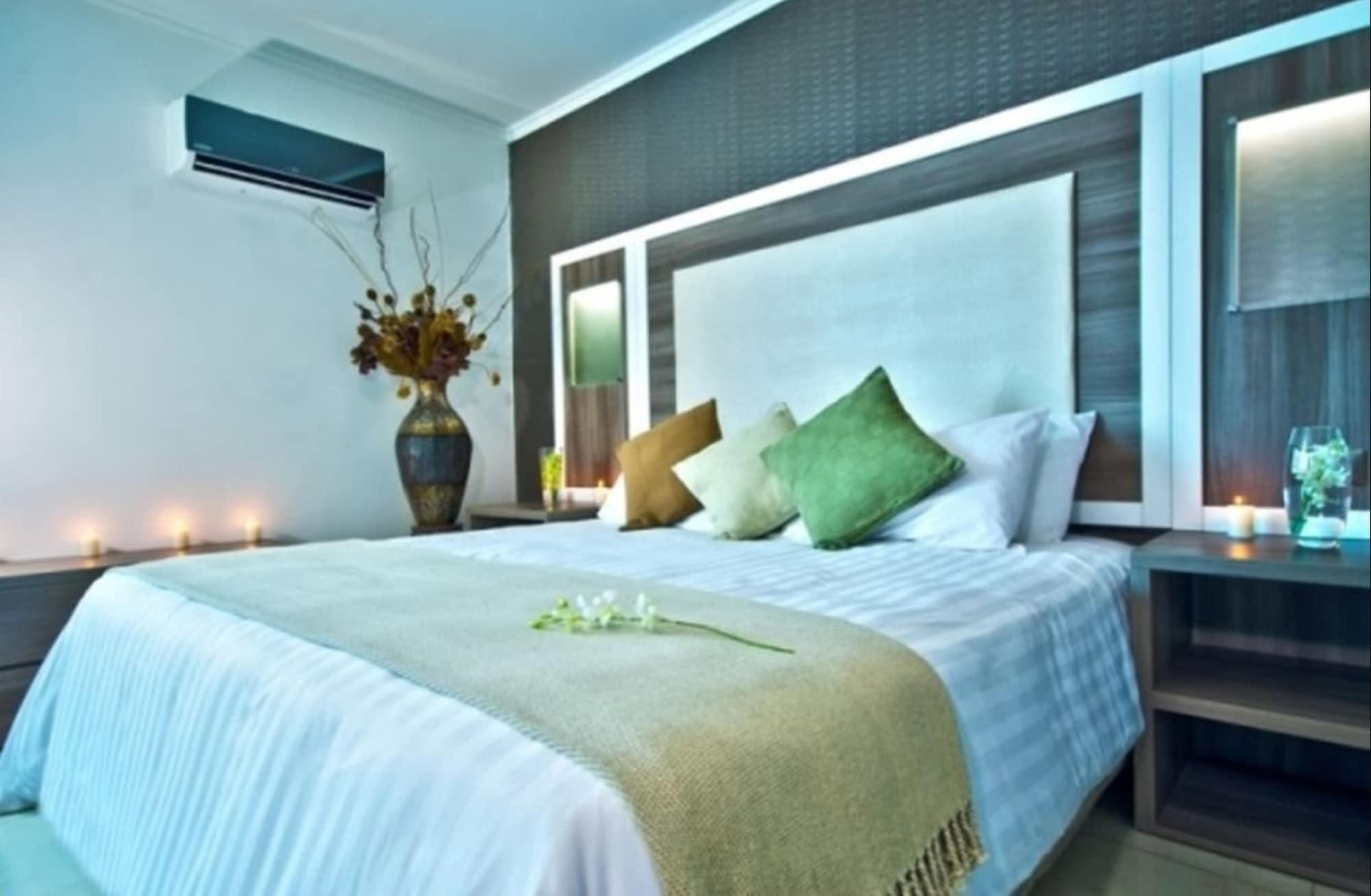 Hotel Bahia Suites Panama City Eksteriør billede